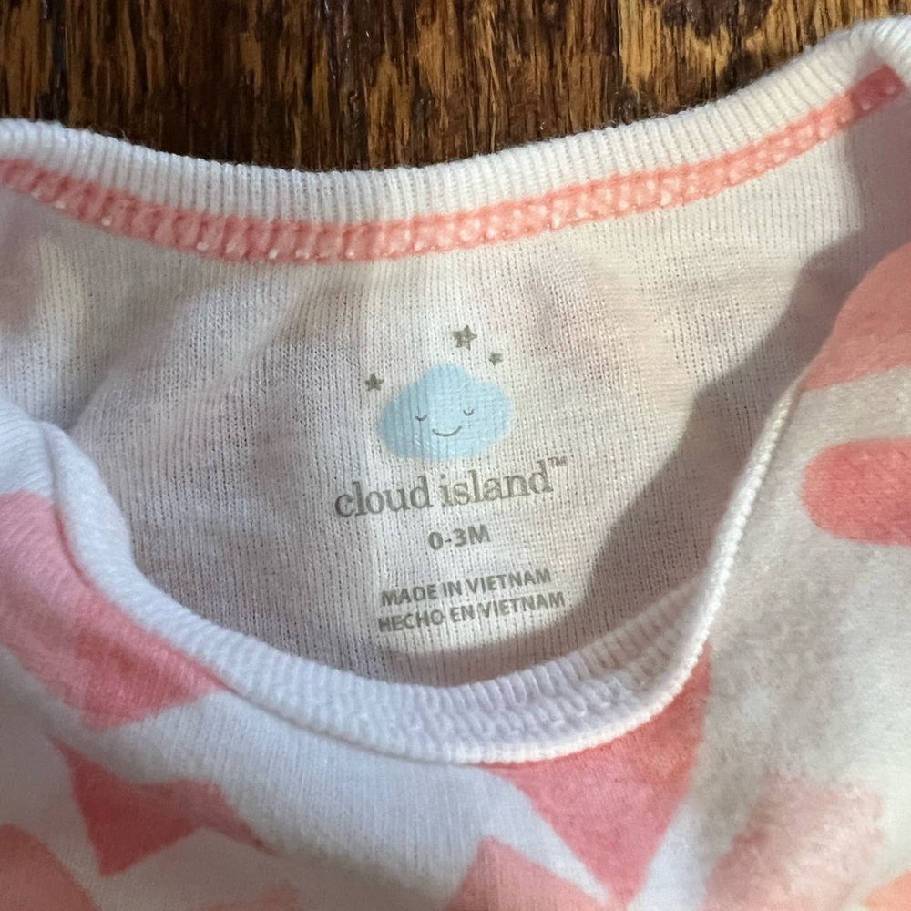 Cloud Island Set of 4 Onesies 0-3M - Picture 6 of 6